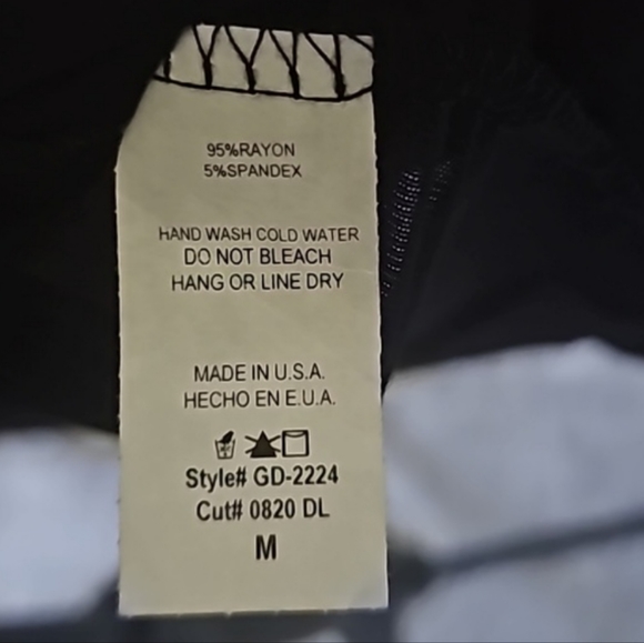 MAGIC FIT - Long black cardigan size medium - Picture 4 of 5